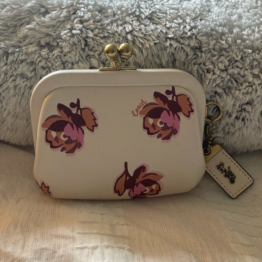 Coach Leather Floral Kisslock Coin Purse